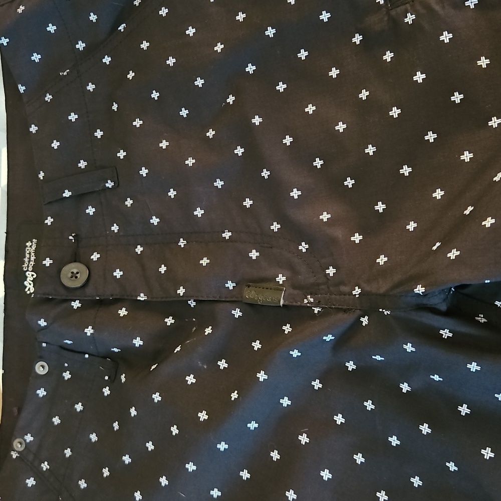 LRG Black Cargo Shorts w/ White Cross Pattern - 32